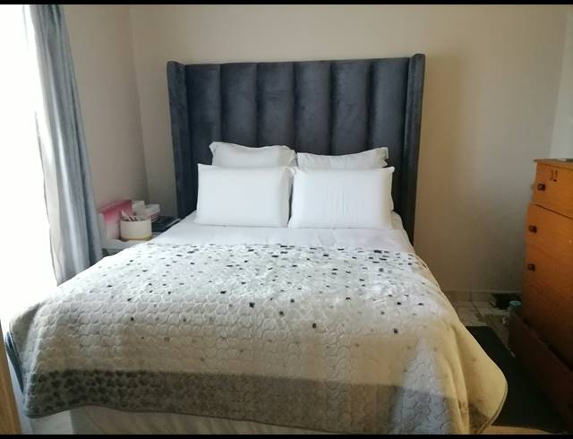 2 BEDROOM APARTMENT FOR SALE IN WATERVAL EAST